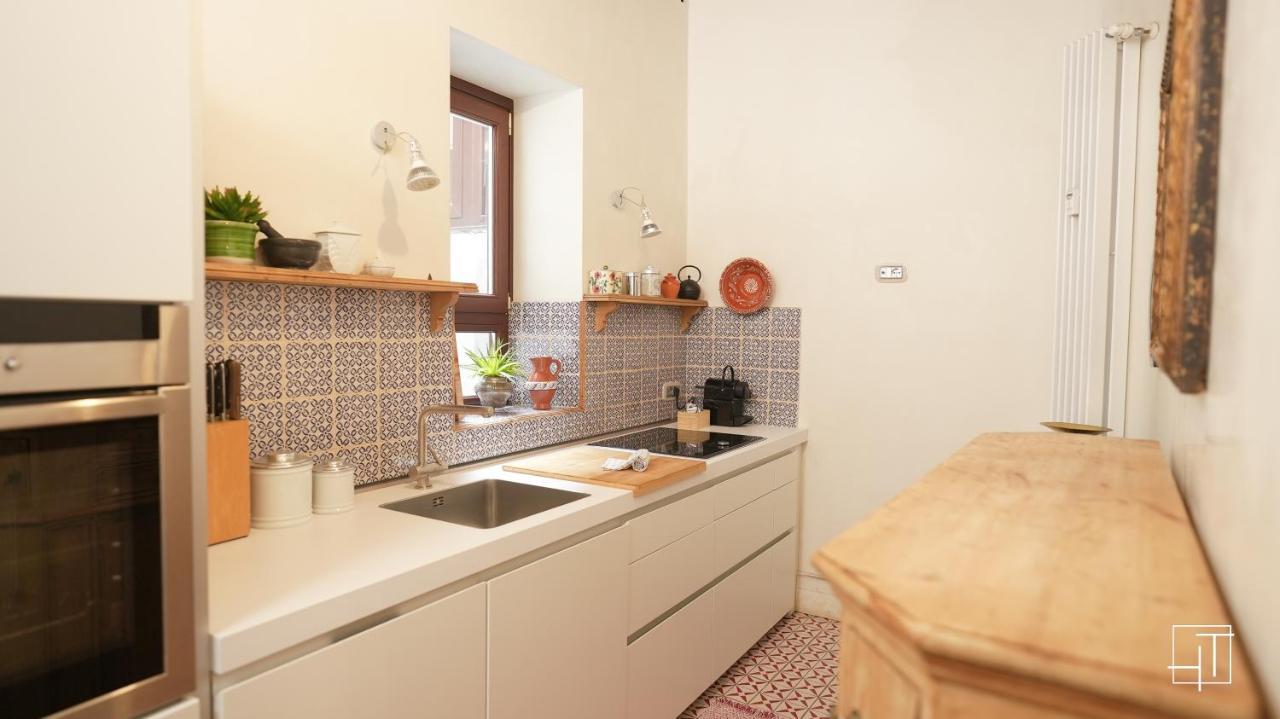 Ht - Casa Del Pittore In Piazza Delle Erbe 파도바 외부 사진
